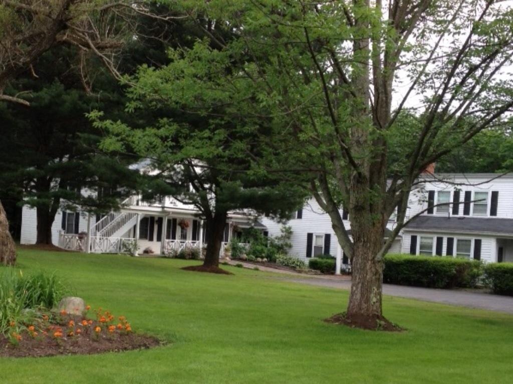 William Seaward Inn Westfield Exterior photo